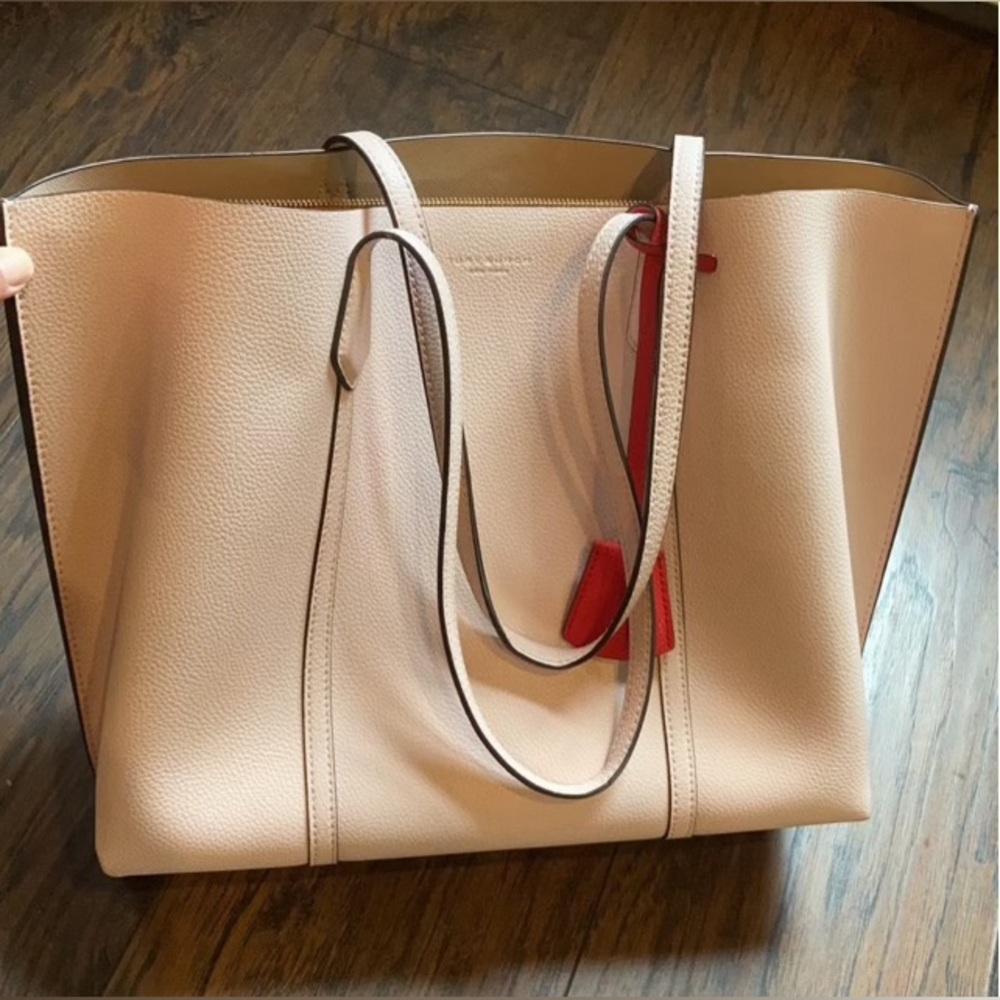 Tory Burch Perry Triple Compartment Tote Bag in Pink Textured Leather - Picture 3 of 10